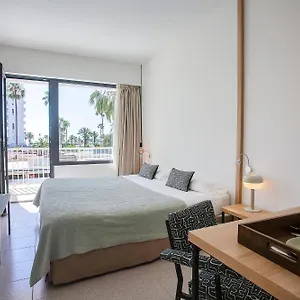 2* Hotel Miel